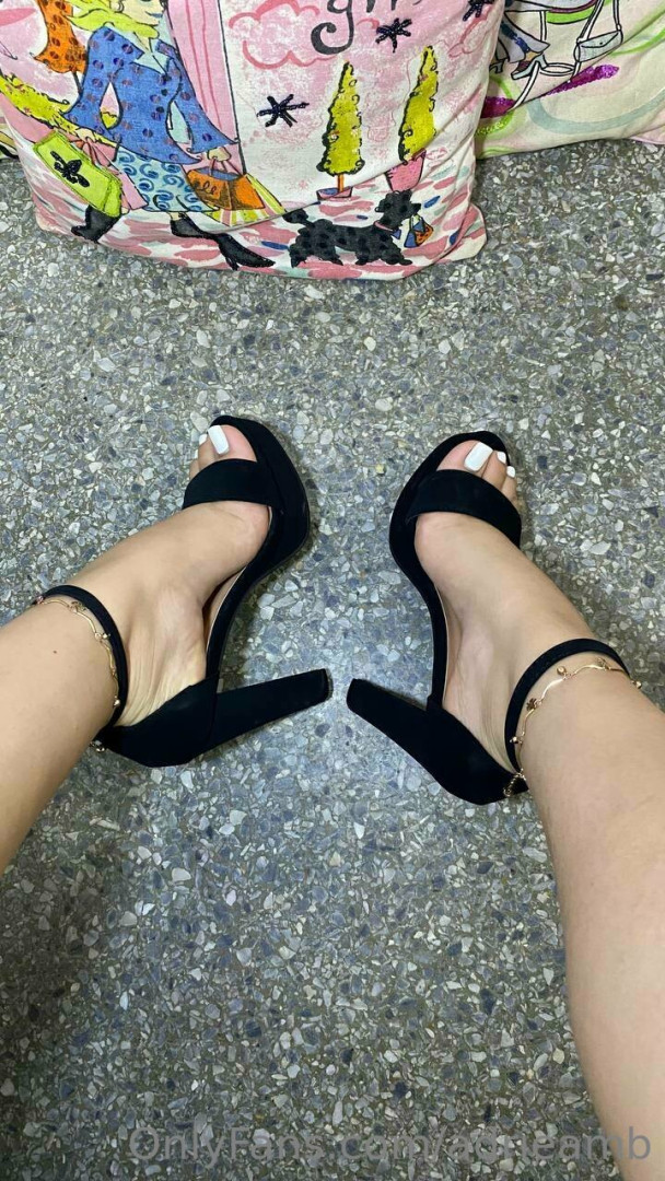 Photo by adrieamb published on November 20,2023 05:41:37 - BestThots