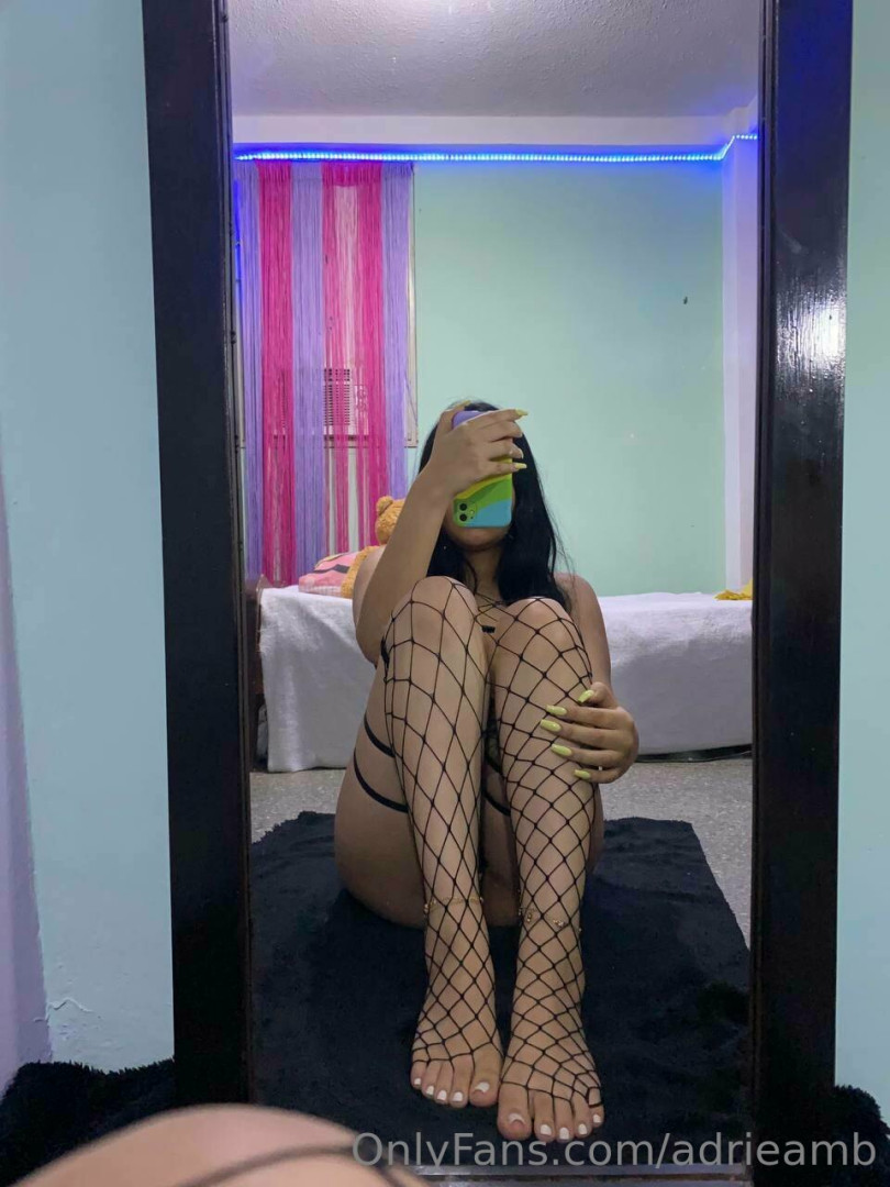 Photo by adrieamb published on November 20,2023 05:41:43 - BestThots