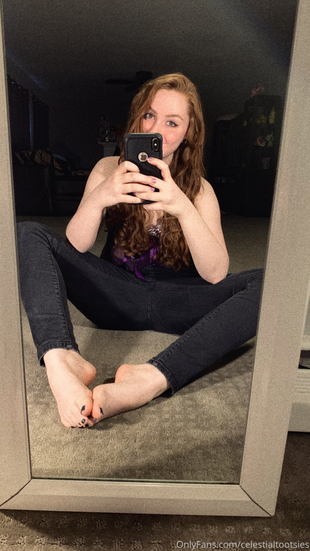 Photo by celestialtootsies published on October 16,2023 00:49:51 - BestThots