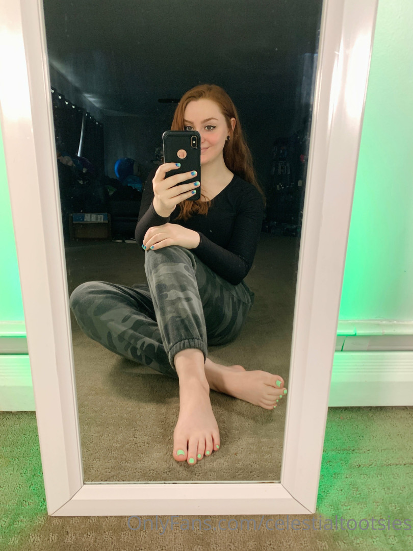 Photo by celestialtootsies published on October 16,2023 00:51:49 - BestThots