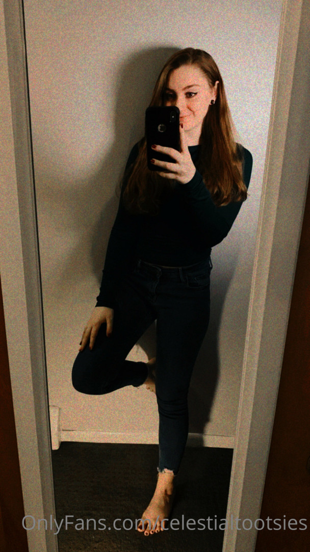 Photo by celestialtootsies published on October 16,2023 00:58:28 - BestThots