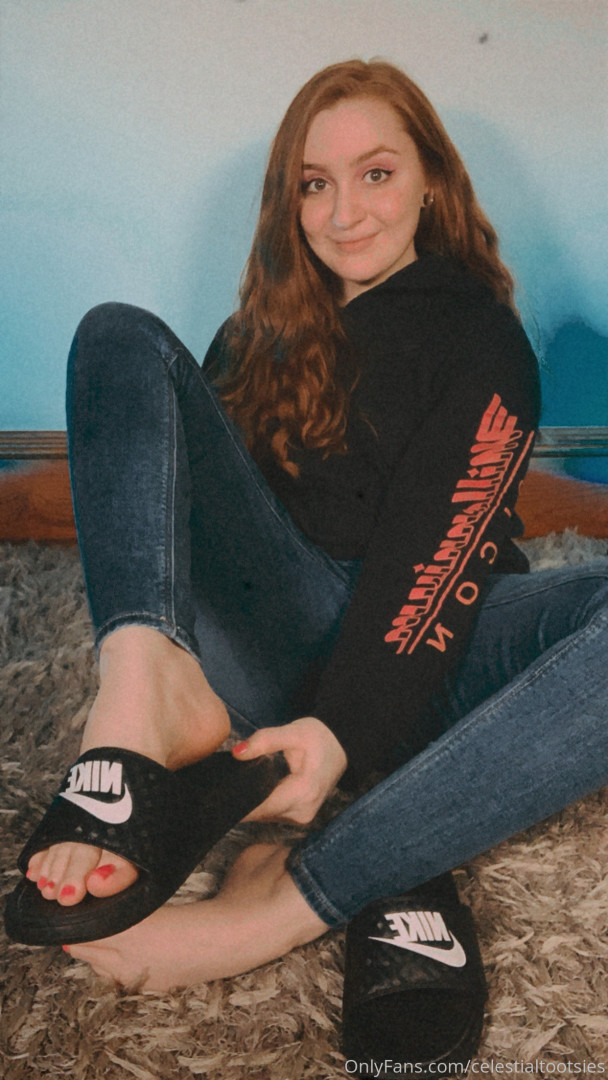 Photo by celestialtootsies published on October 16,2023 14:46:04 - BestThots