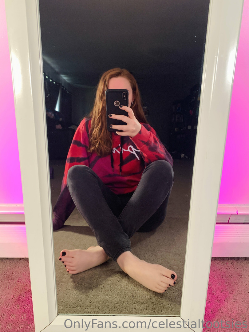 Photo by celestialtootsies published on October 16,2023 14:49:01 - BestThots