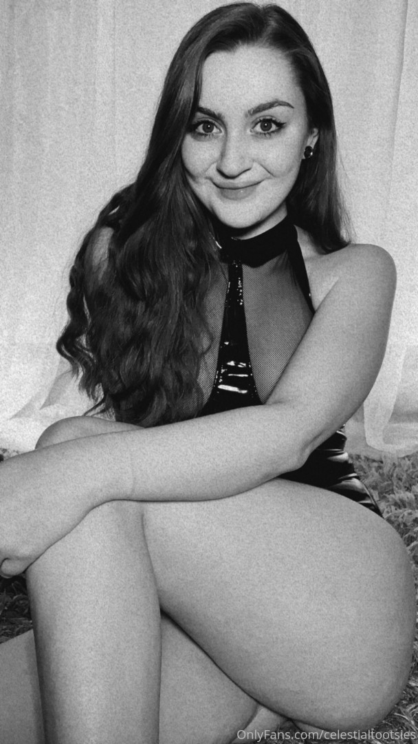 Photo by celestialtootsies published on October 16,2023 14:53:01 - BestThots