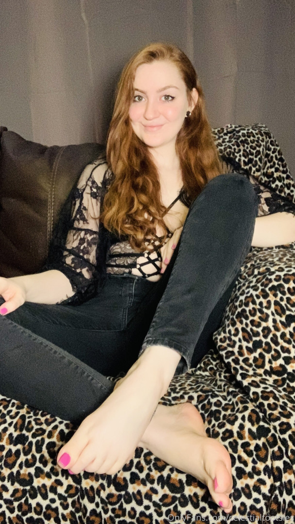 Photo by celestialtootsies published on October 16,2023 14:56:07 - BestThots