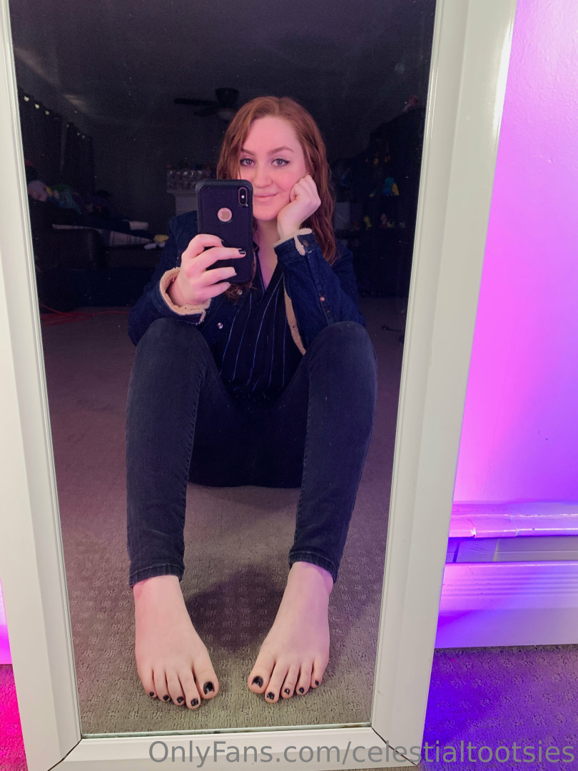 Photo by celestialtootsies published on October 16,2023 15:21:56 - BestThots