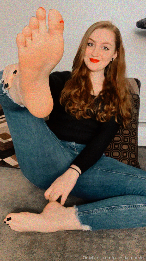 Photo by celestialtootsies published on October 16,2023 15:43:11 - BestThots