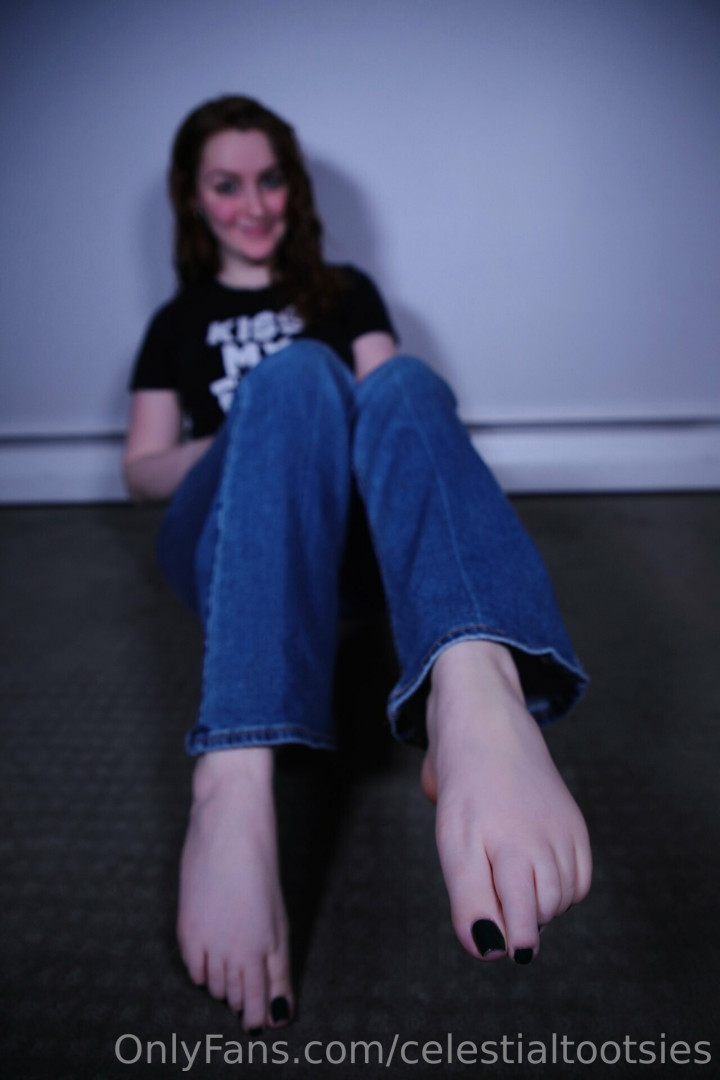 Photo by celestialtootsies published on October 16,2023 15:48:05 - BestThots