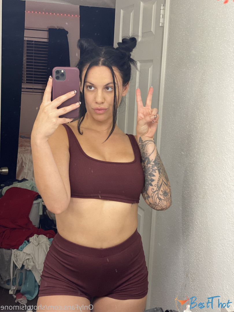 Photo by shotsofsimone published on December 29,2024 22:16:57 - BestThots