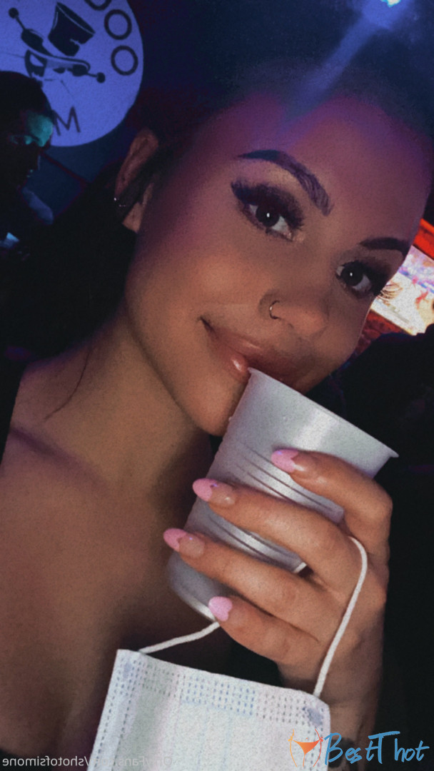 Photo by shotsofsimone published on December 29,2024 23:16:51 - BestThots