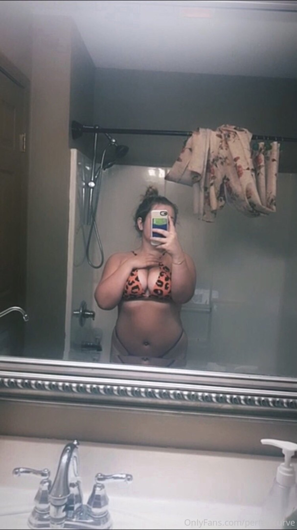 Photo by perfectcurve published on July 22,2023 20:43:58 - BestThots