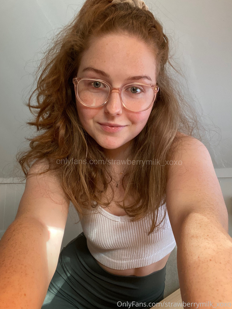 Photo by strawberrymilk_xoxo published on August 13,2023 02:58:26 - BestThots