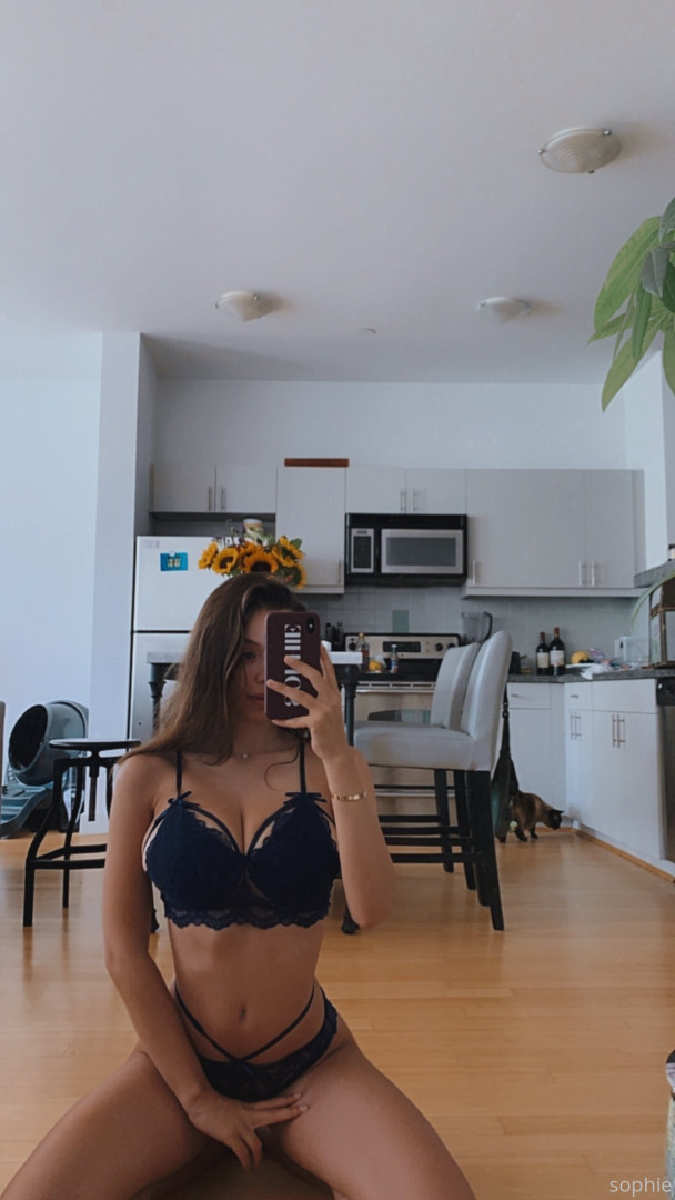 Photo by sophiemudd published on August 14,2023 12:04:09 - BestThots