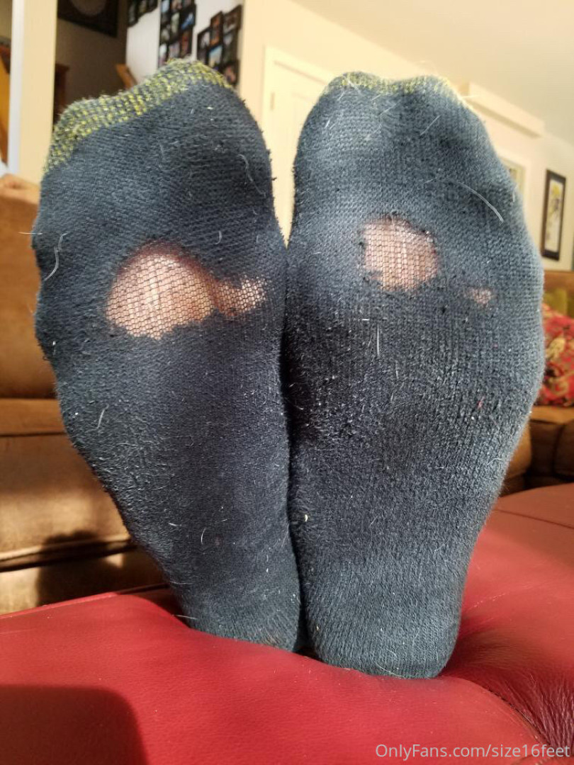 Photo by size16feet published on May 17,2023 23:36:52 - BestThots