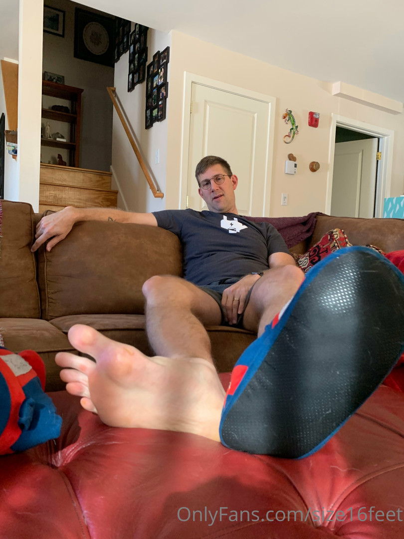 Photo by size16feet published on May 17,2023 23:36:57 - BestThots