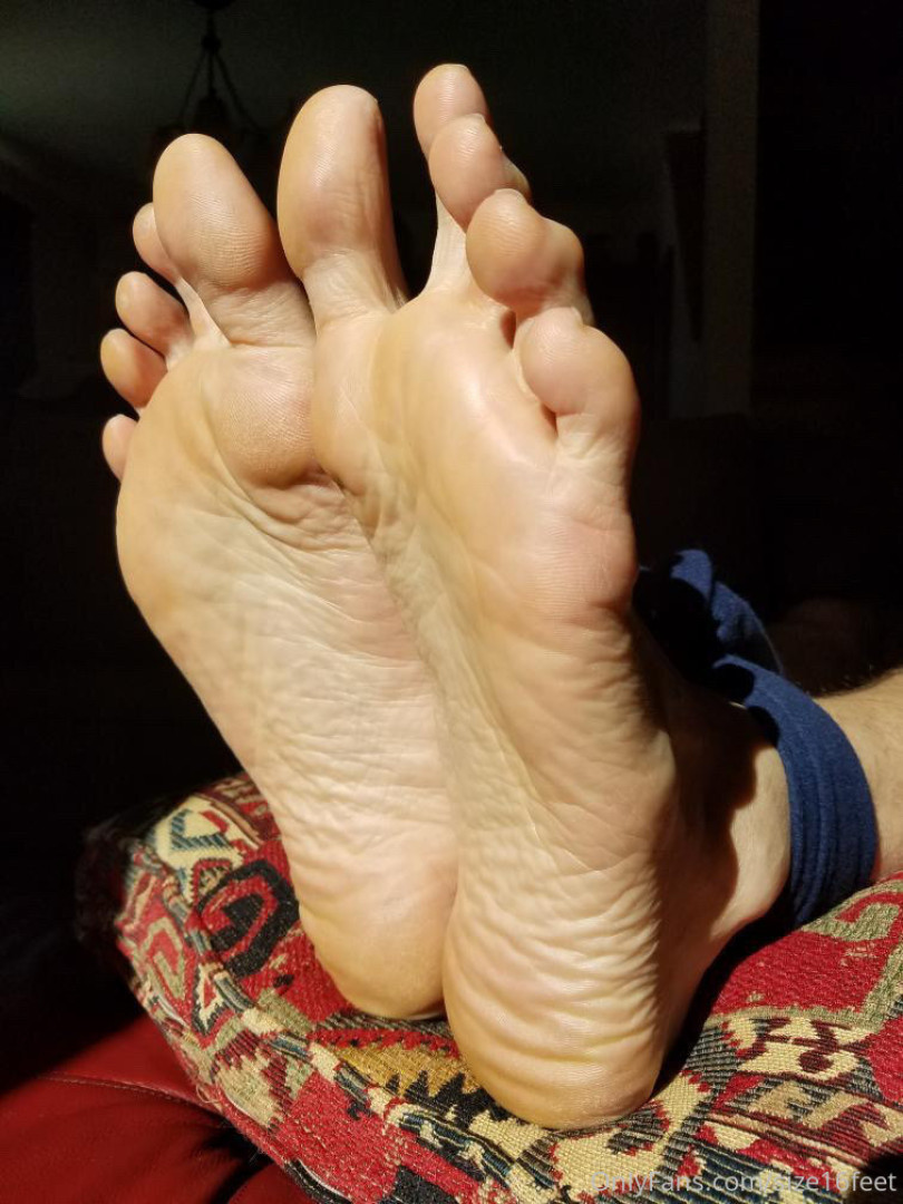 Photo by size16feet published on May 17,2023 23:37:03 - BestThots