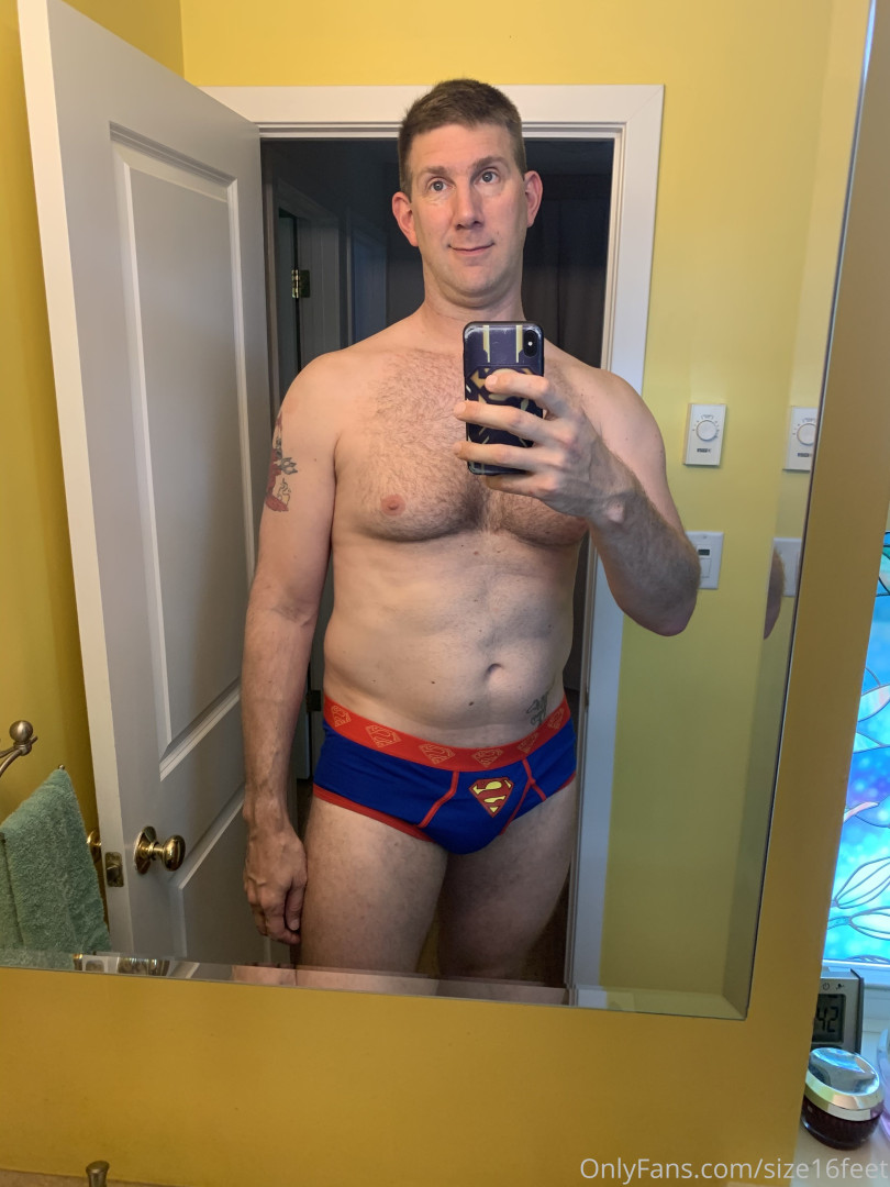 Photo by size16feet published on May 17,2023 23:37:25 - BestThots