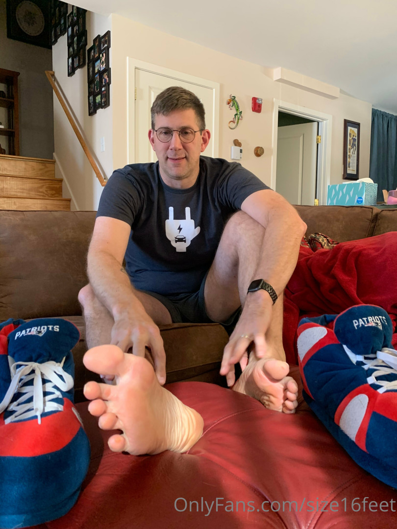 Photo by size16feet published on May 17,2023 23:37:28 - BestThots