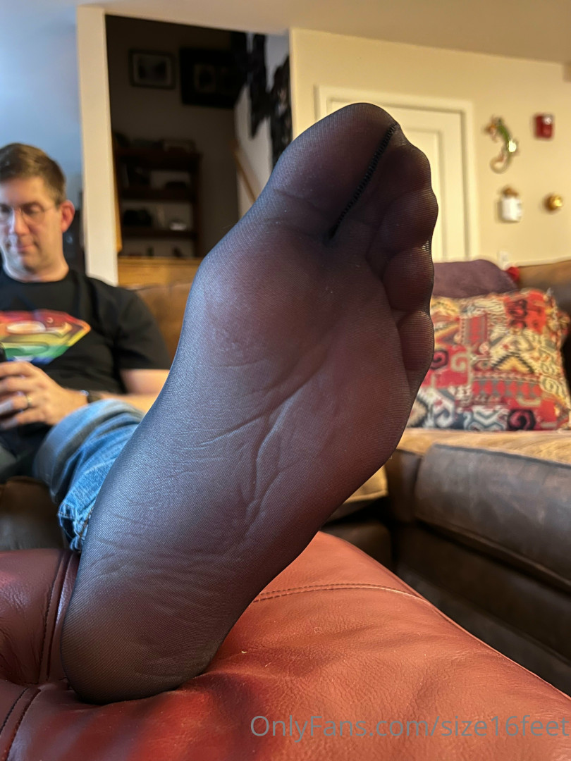 Photo by size16feet published on May 17,2023 23:38:02 - BestThots