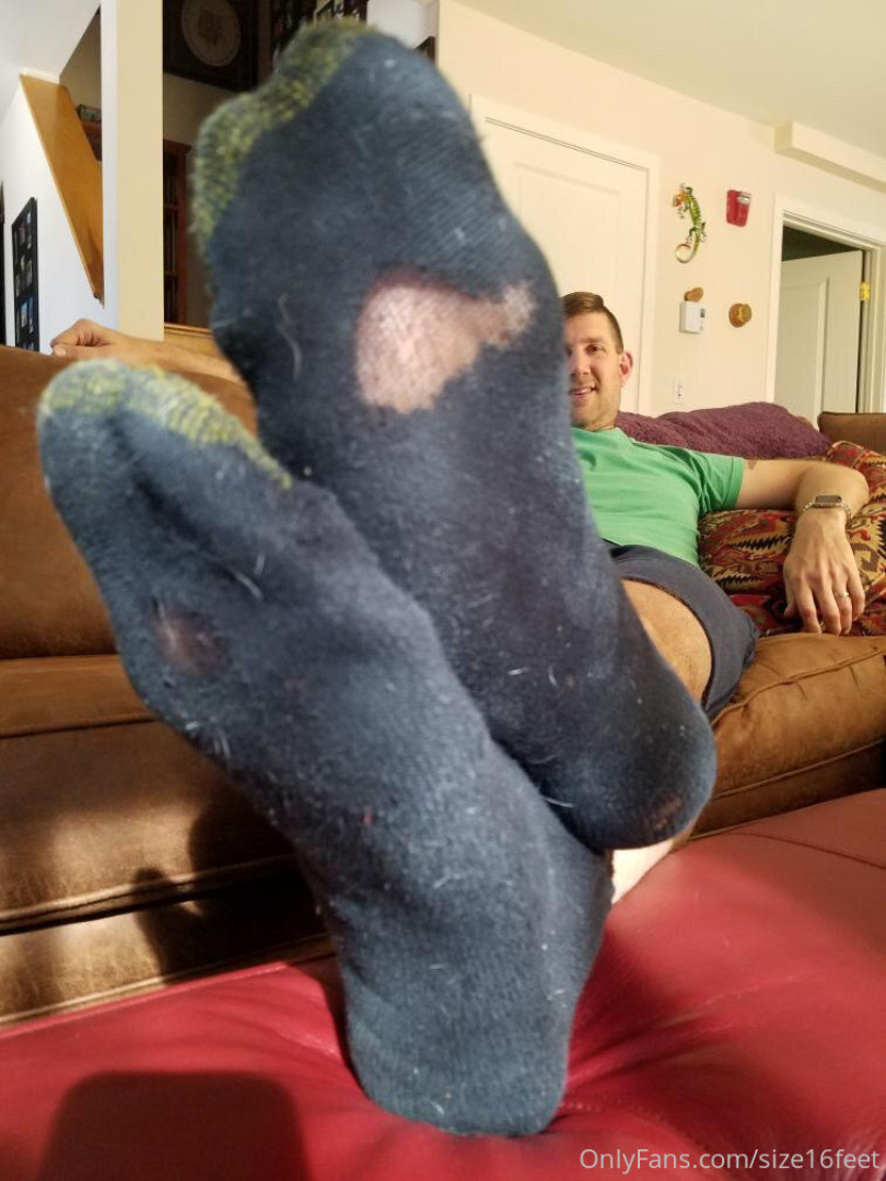 Photo by size16feet published on May 17,2023 23:38:06 - BestThots