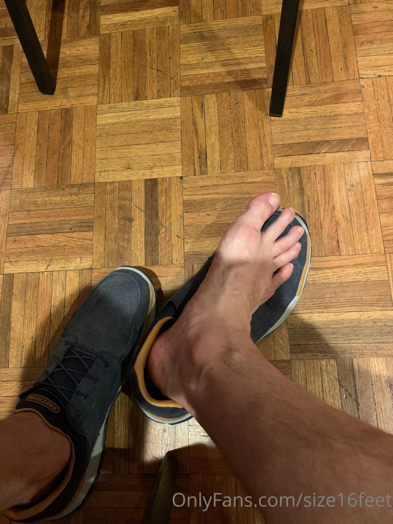 Photo by size16feet published on May 17,2023 23:38:09 - BestThots