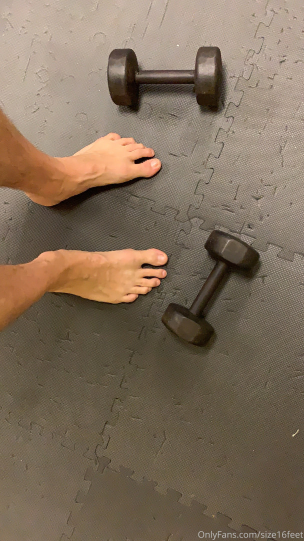 Photo by size16feet published on May 17,2023 23:38:14 - BestThots