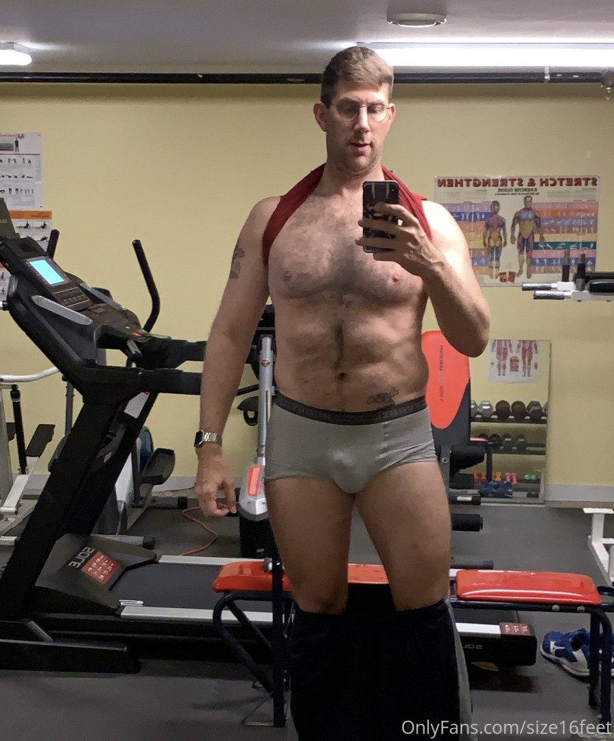 Photo by size16feet published on May 17,2023 23:38:18 - BestThots