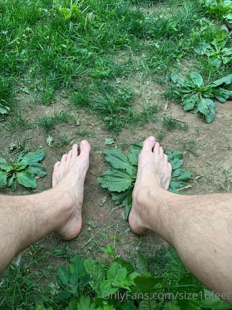 Photo by size16feet published on May 17,2023 23:38:23 - BestThots