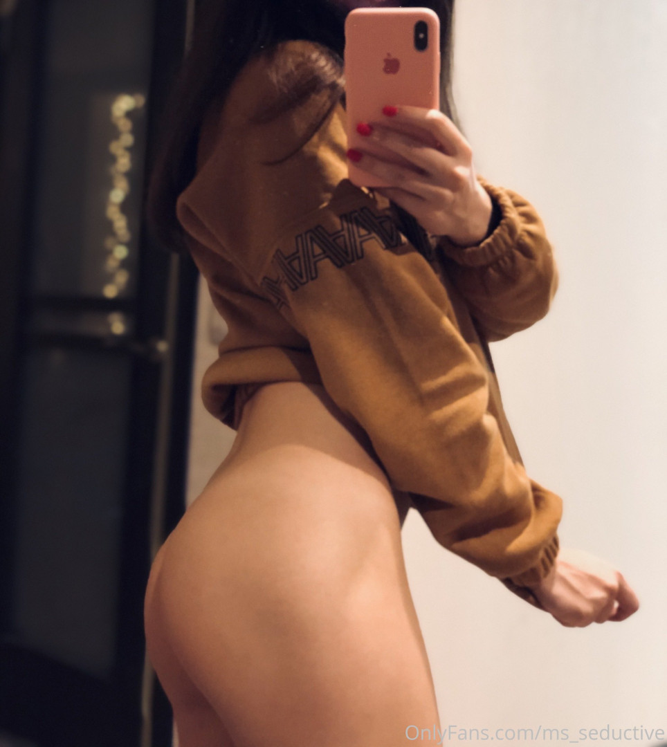 Photo by xclusive_m published on May 15,2023 23:33:32 - BestThots