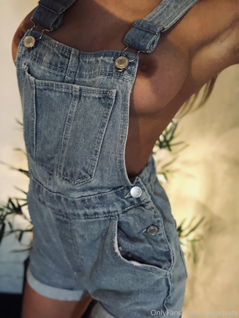 Photo by xclusive_m published on May 15,2023 23:33:57 - BestThots