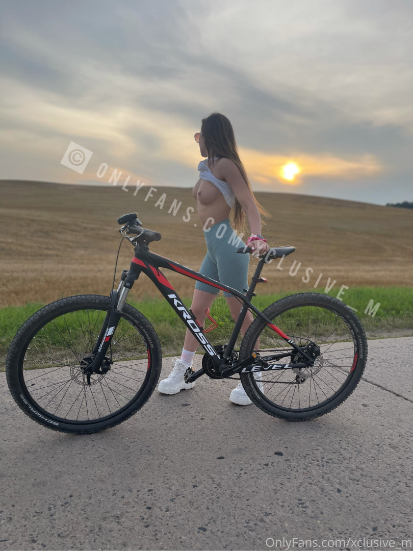 Photo by xclusive_m published on May 15,2023 23:35:46 - BestThots