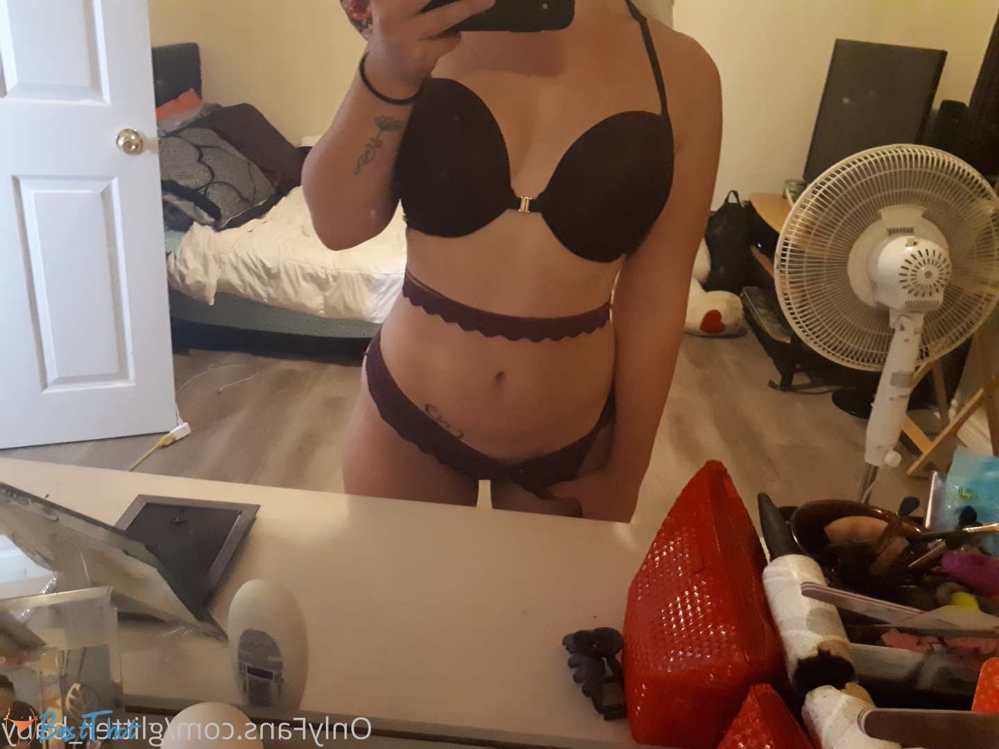 Photo by glitter_baby published on December 18,2024 00:05:28 - BestThots