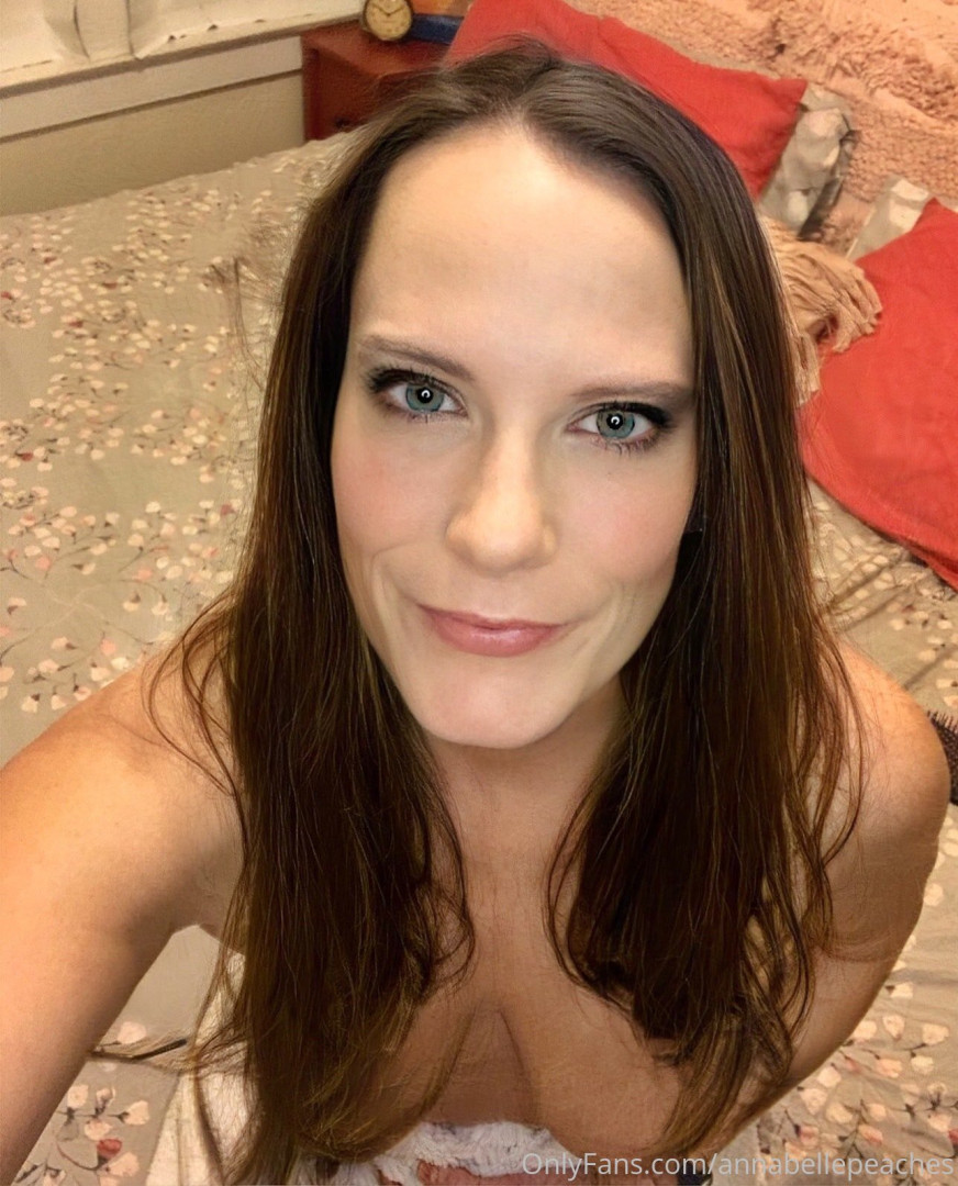 Photo by annabellepeaches published on June 21,2023 15:54:03 - BestThots