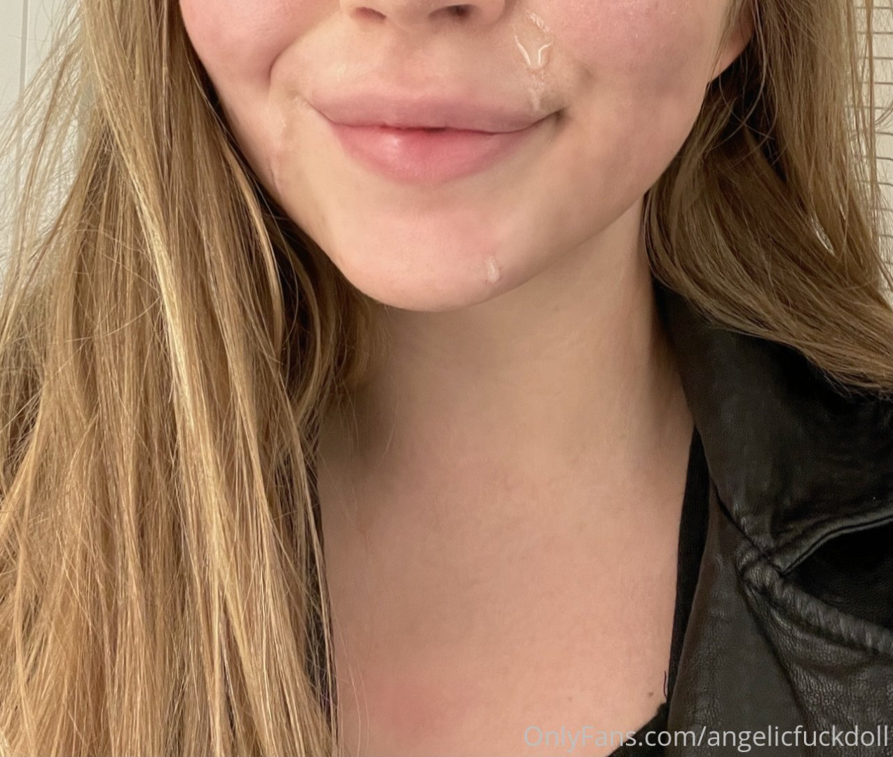 Photo by angelicfuckdoll published on October 16,2023 23:22:50 - BestThots