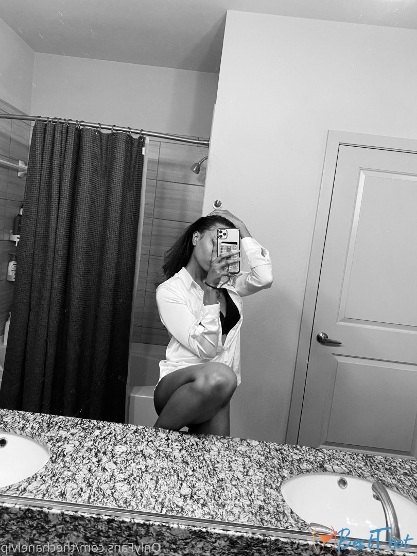 Photo by theviphouston published on December 17,2024 20:06:40 - BestThots