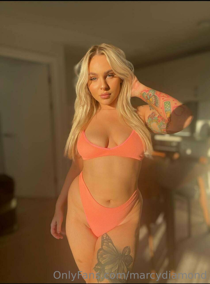 Photo by marcydiamond published on October 16,2023 22:03:36 - BestThots