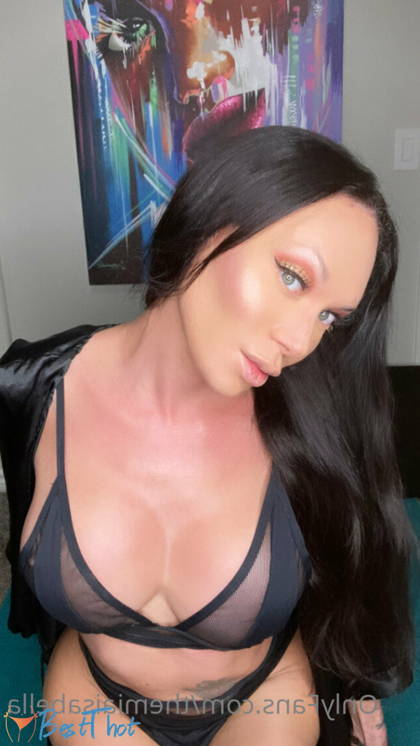 Photo by themiaisabella published on December 20,2024 12:08:10 - BestThots