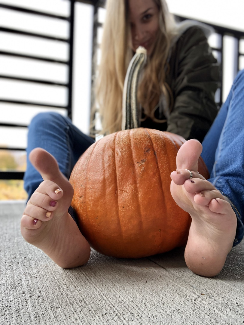 Photo by cosmicstarlight published on September 1,2023 05:05:58 - BestThots