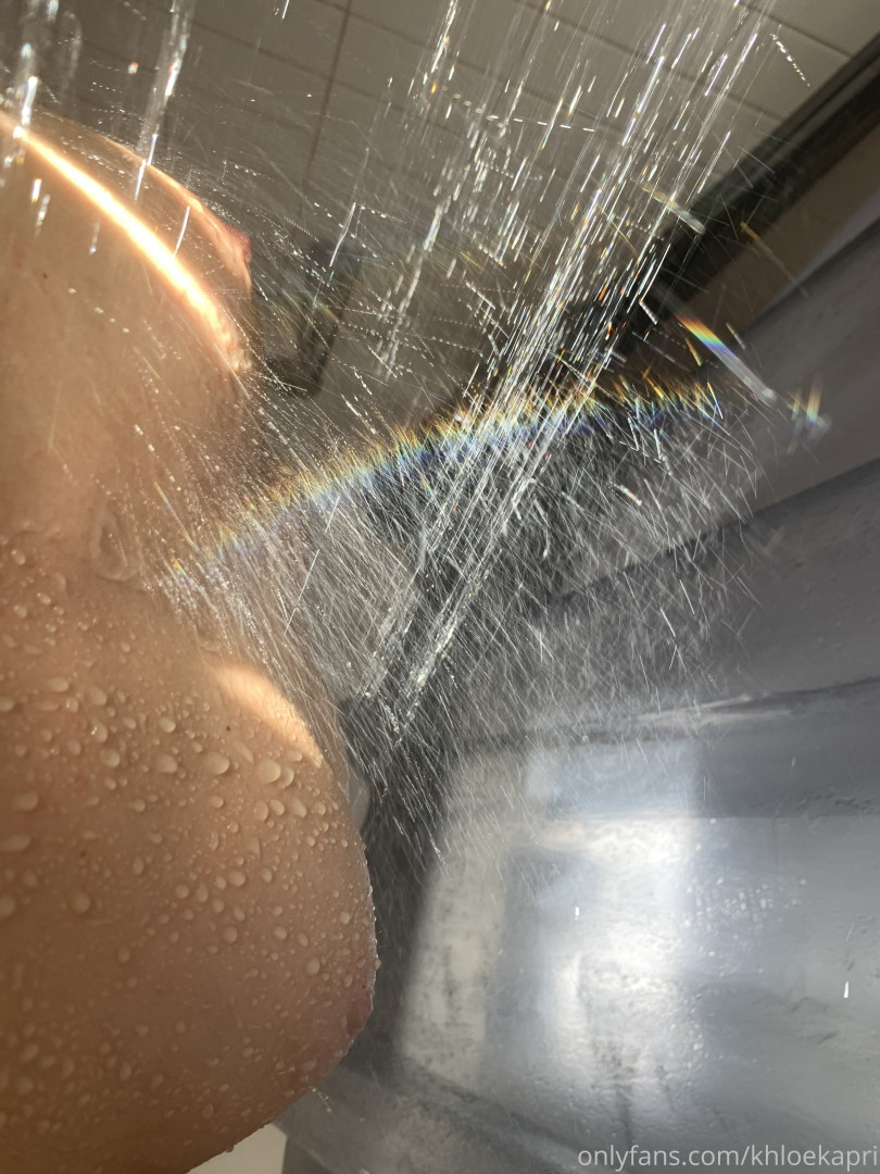 Photo by khloekapri published on October 17,2023 08:41:27 - BestThots