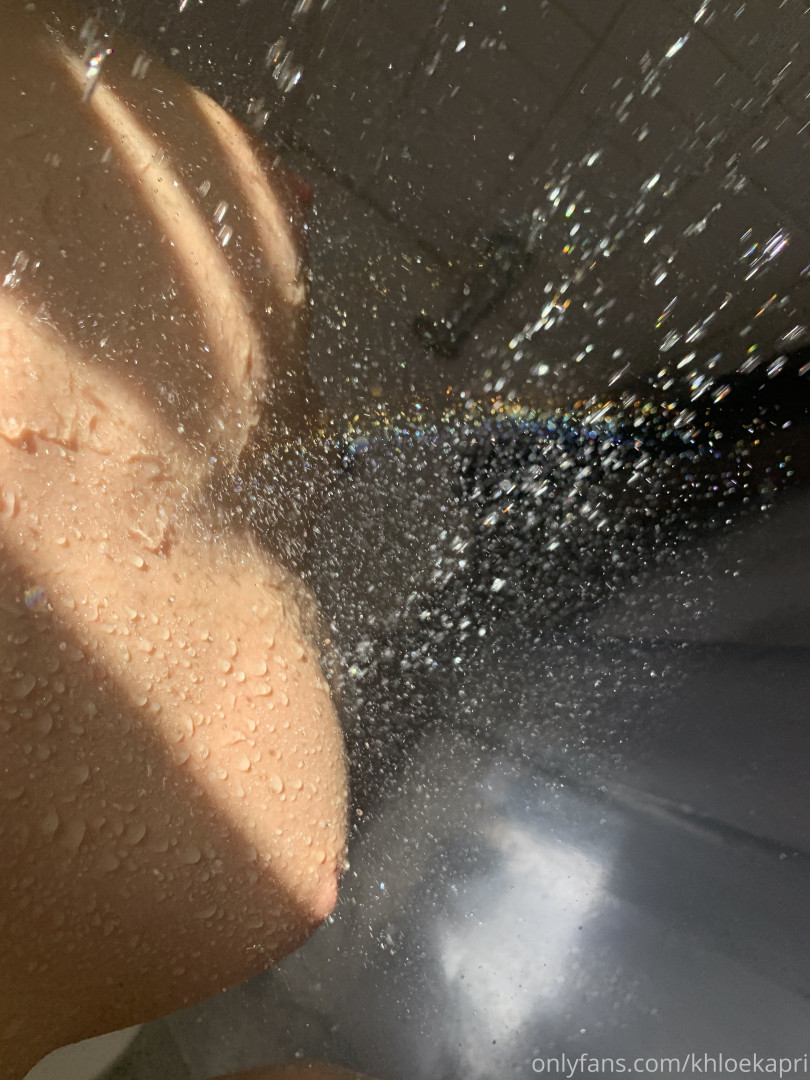 Photo by khloekapri published on October 17,2023 08:42:09 - BestThots