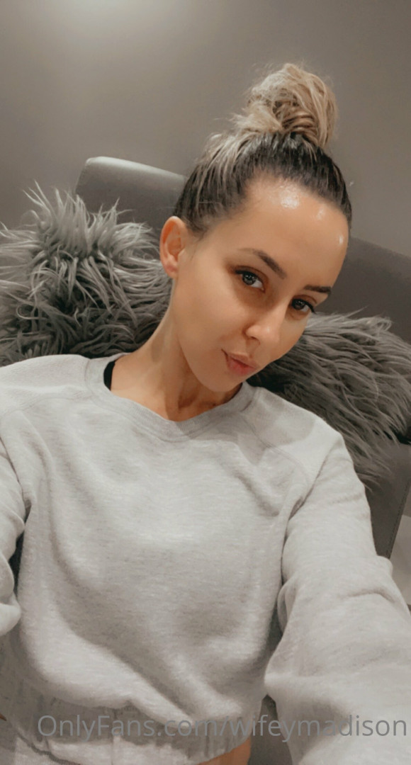 Photo by wifeymadison published on June 30,2023 14:57:28 - BestThots
