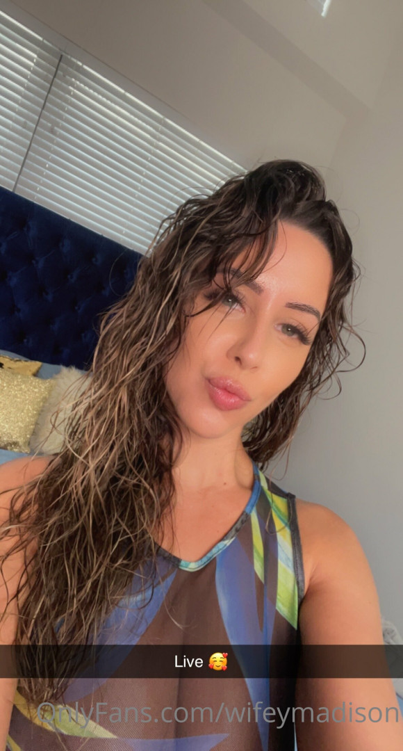 Photo by wifeymadison published on June 30,2023 15:01:15 - BestThots
