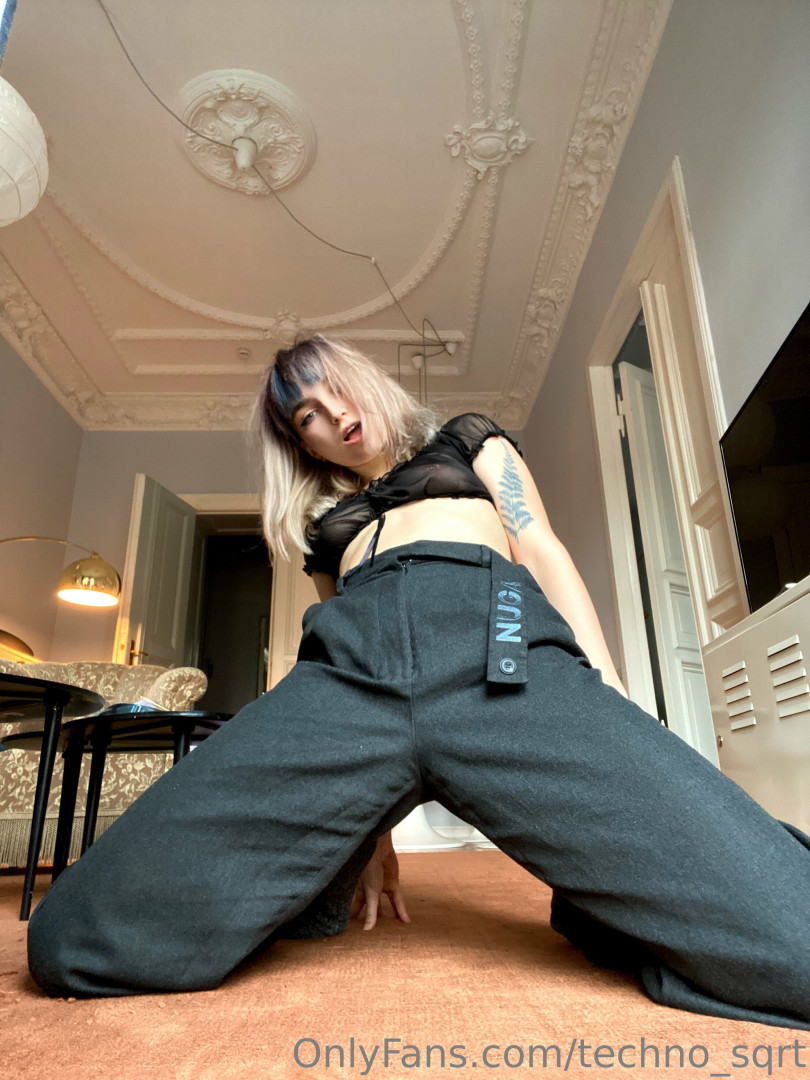 Photo by techno_sqrt published on May 17,2023 08:08:08 - BestThots