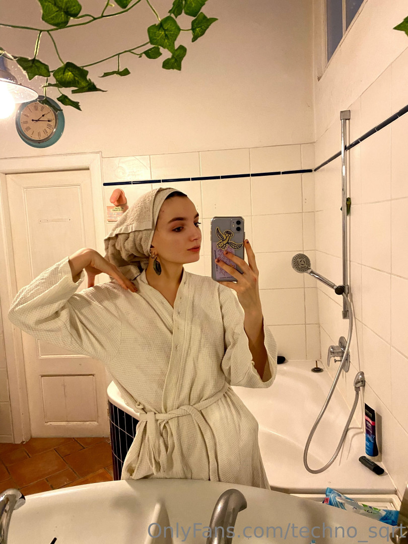 Photo by techno_sqrt published on May 17,2023 08:08:20 - BestThots