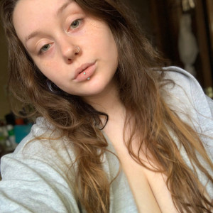 sluttylilrose #6295501
