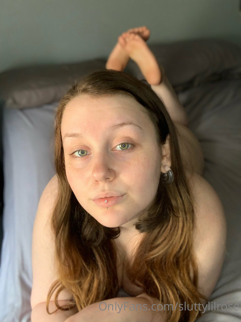 Photo by sluttylilrose published on October 11,2023 18:53:59 - BestThots