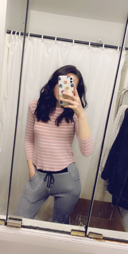 Photo by notsoinocent.asian published on October 15,2023 07:16:55 - BestThots