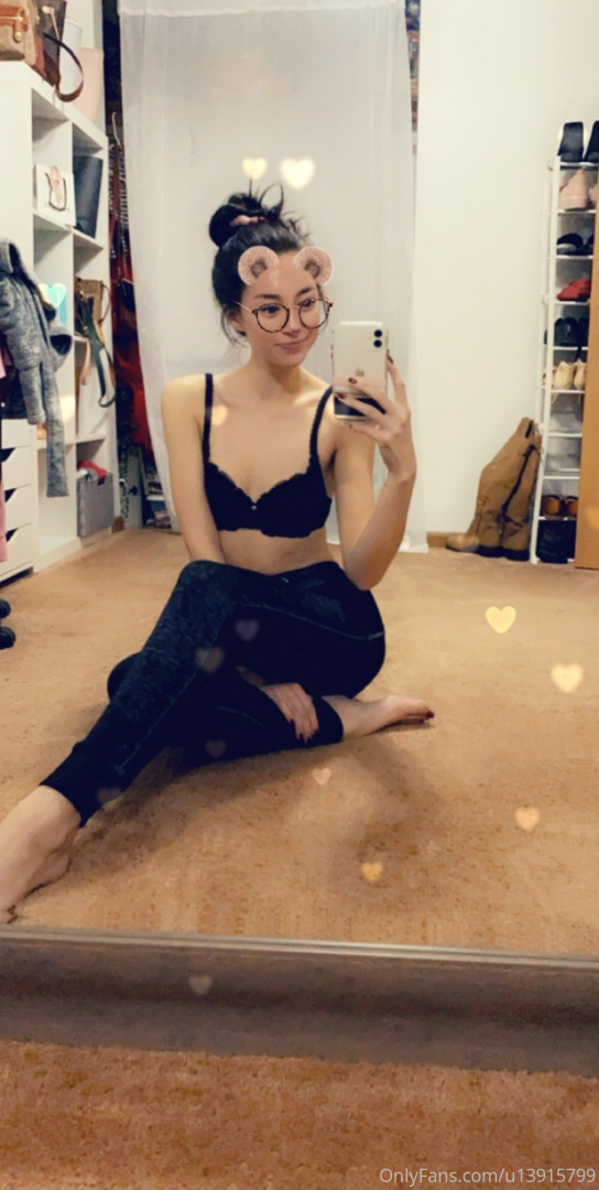 Photo by notsoinocent.asian published on October 15,2023 08:23:50 - BestThots