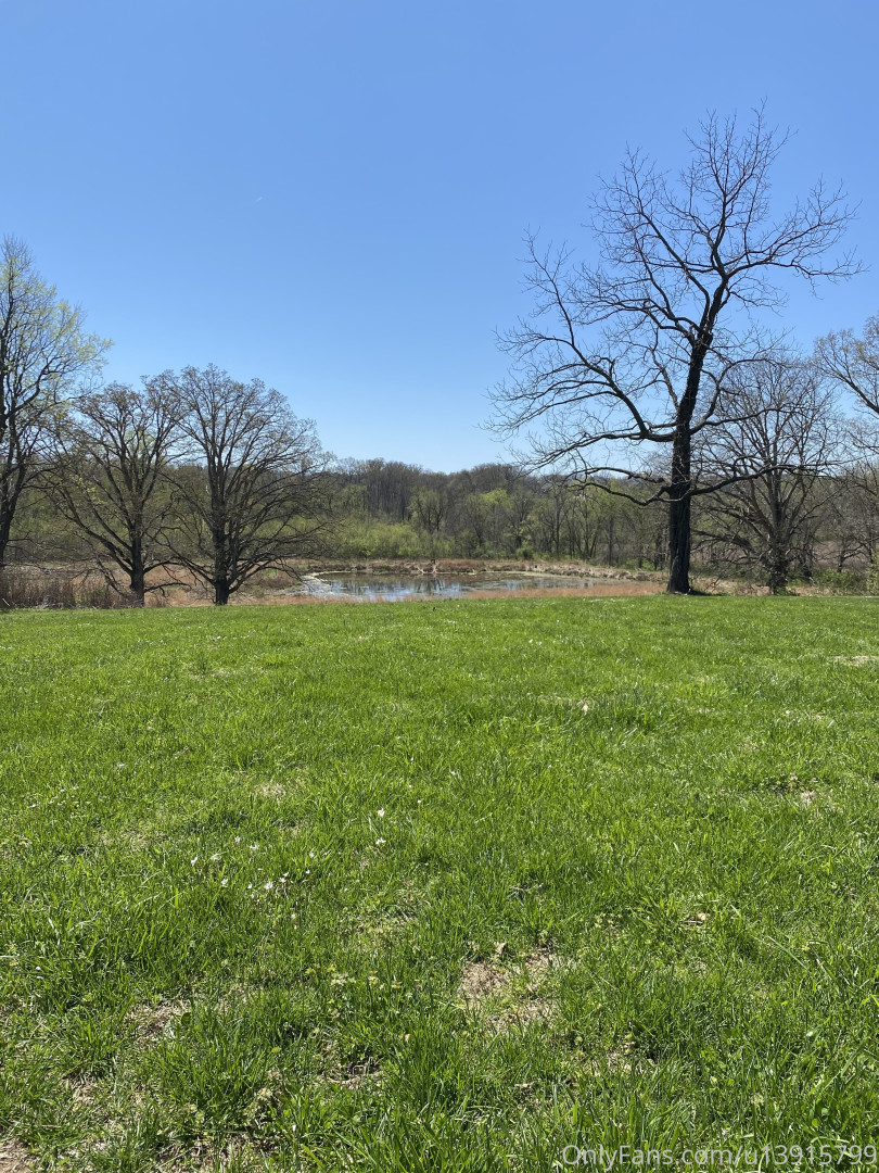 Photo by notsoinocent.asian published on October 15,2023 09:25:53 - BestThots