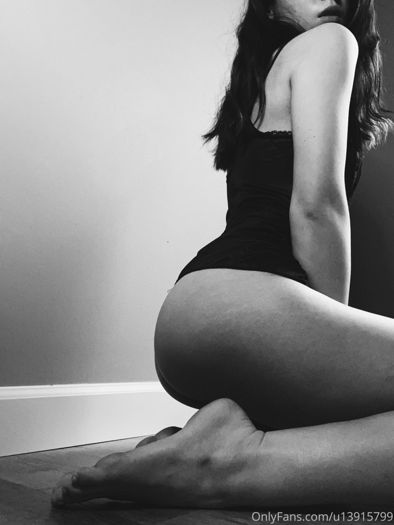Photo by notsoinocent.asian published on October 16,2023 00:34:02 - BestThots